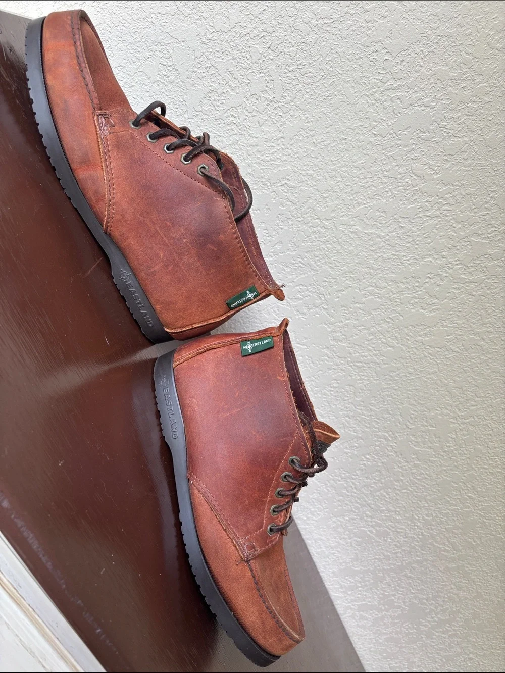 Eastland Men's Chukka Boots in Distressed Brown Leather - Classic Lace-Up 9.5